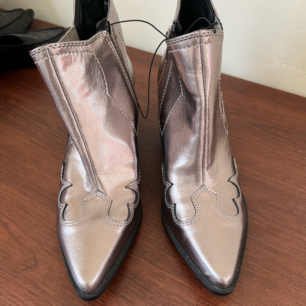 Indigo rd.  Shiny Silver Ankle Boots